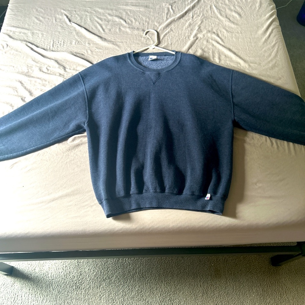 XL vintage Russell Athletic navy blue sweatshirt, price is negotiable